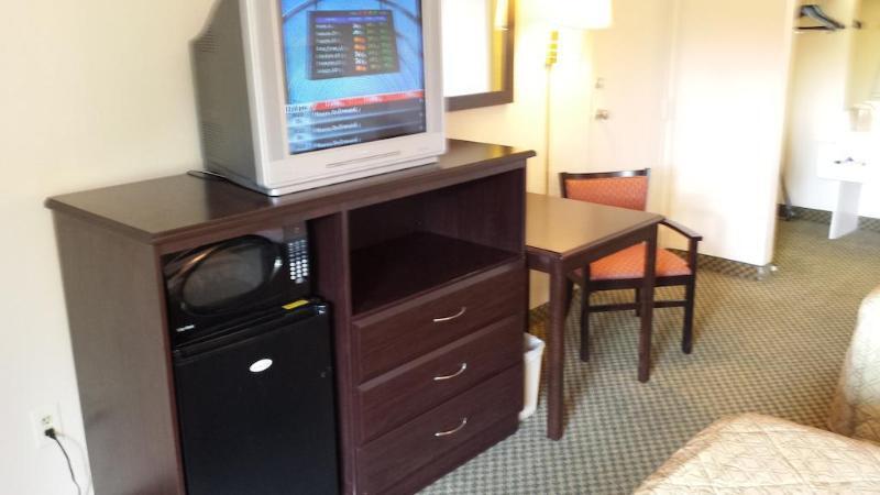 Quality Inn Tampa Lake Magdalene Dış mekan fotoğraf